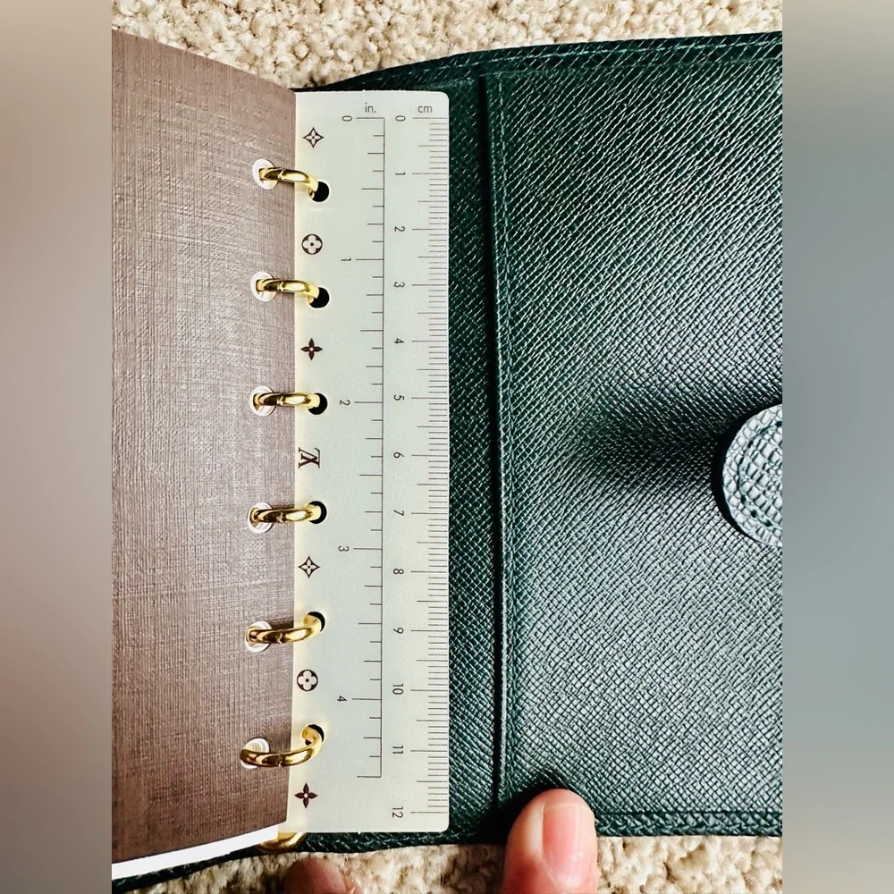 Louis Vuitton Agenda PM Green Taiga Leather
